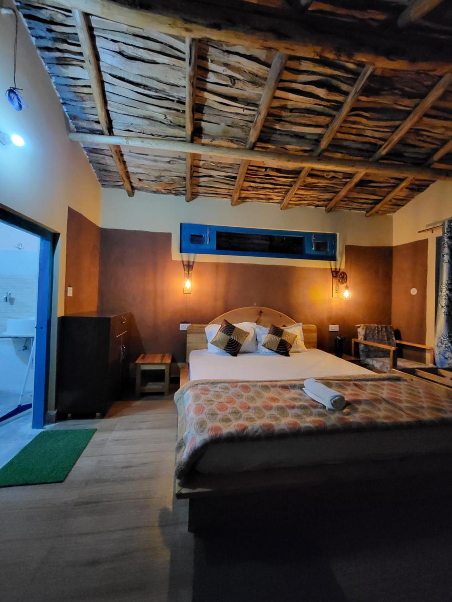 Zenoaks Homestay Almora Exterior photo
