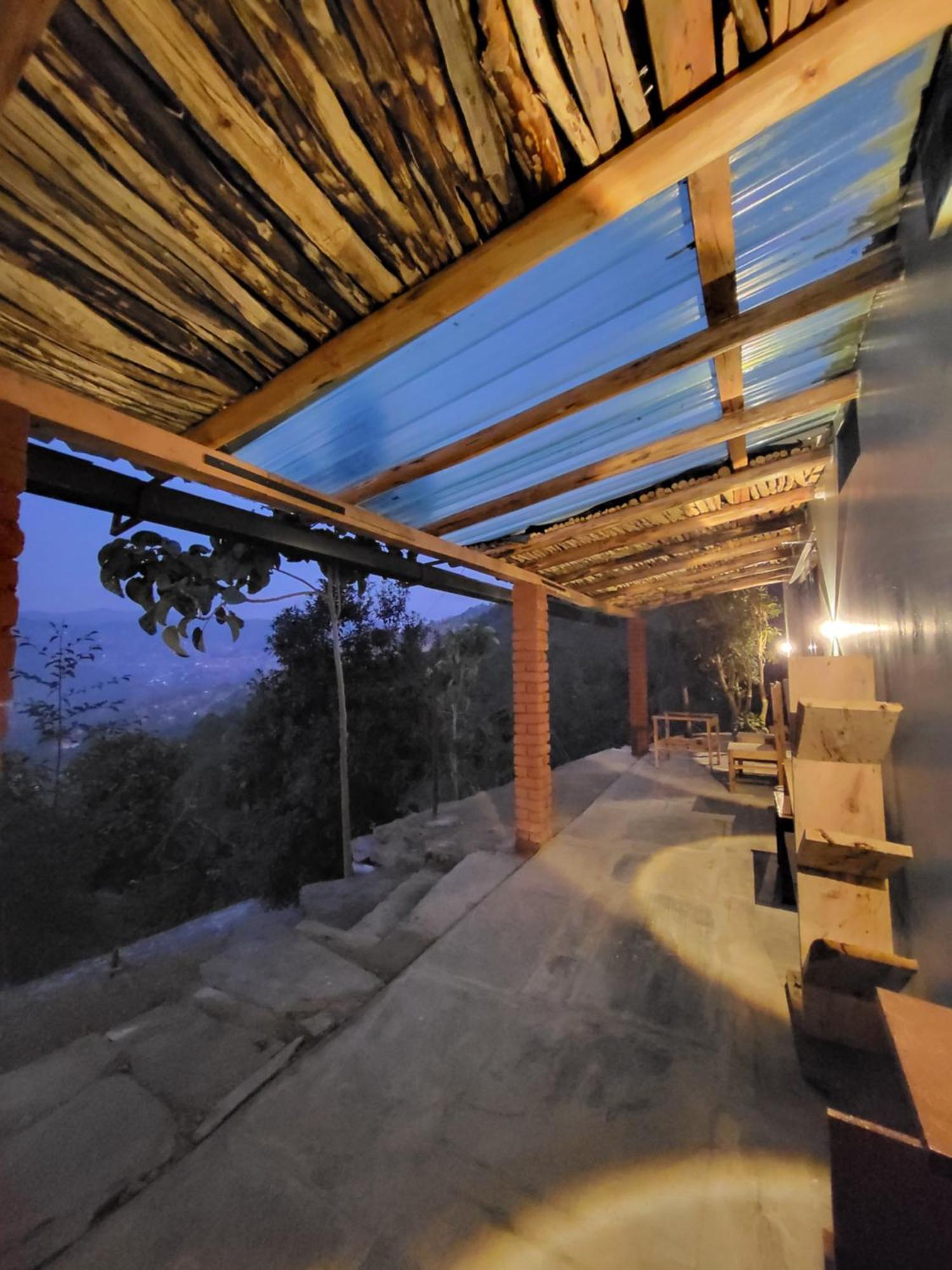 Zenoaks Homestay Almora Exterior photo