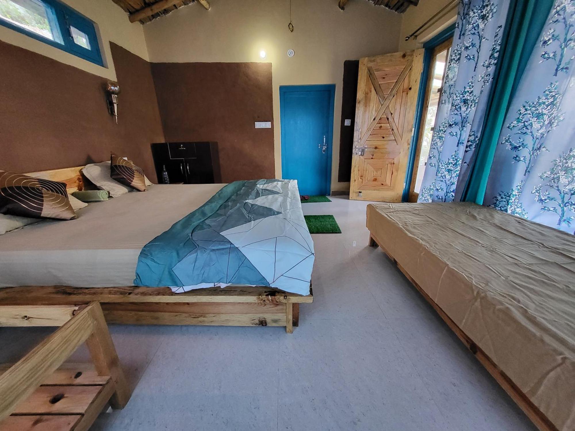 Zenoaks Homestay Almora Exterior photo